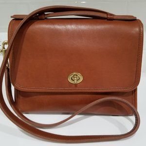 Vintage COACH Court Handbag TAN - Made in the USA